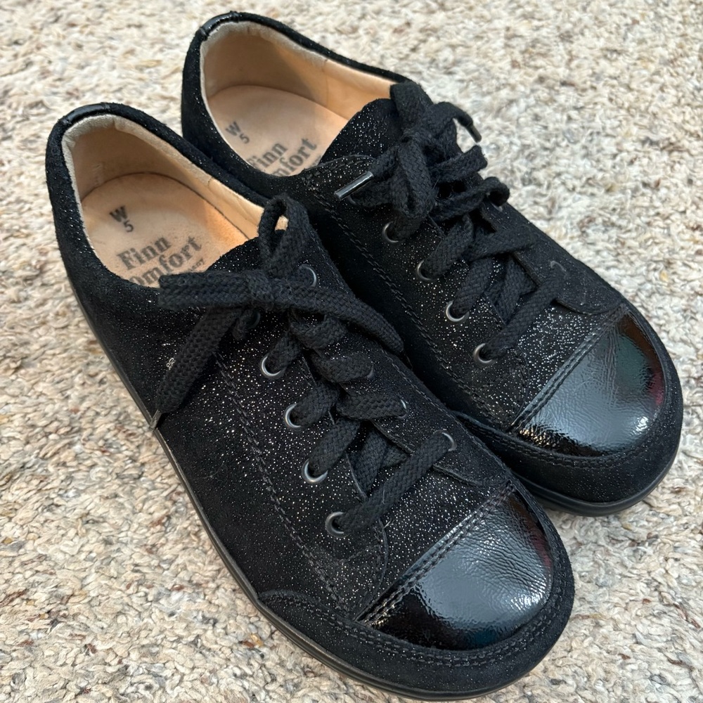 Finn Comfort Black Glitter Sneakers Size 5 EUC